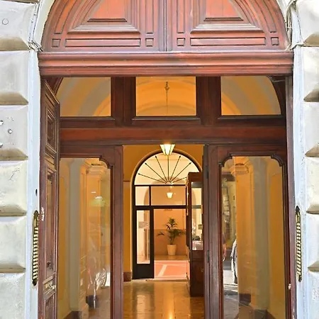 Luxury Boncompagni Apartment *
